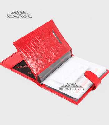 Обложка для автодокуменов KARYA 443 074 Red Lack