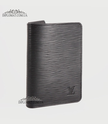 Обложка для паспорта LOUIS VUITTON 9 EPI BLACK