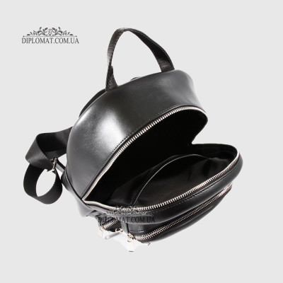Рюкзак женский VALIENTE 1067 с двумя накладными карманами  PRADA Black Черный