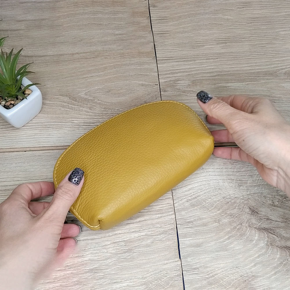 Косметичка женская GIADA PELLE 0028 Кожаная Среднего размера На одно отделение  MUSTARD floater Горчичный