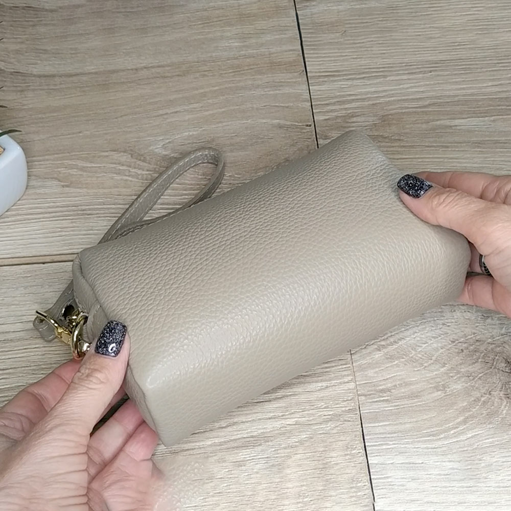 Косметичка женская GIADA PELLE 0027 Кожаная на Одно отделение Металлическая фурнитура  BEJ floater Белый/Бежевый