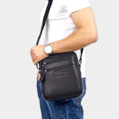 Сумка мужская через плечо HILL BURRY 7030HB среднего размера Crazy Horse Black