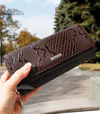 Кошелек женский KARYA 1140 015 Brown Lack