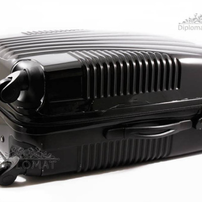 Чемодан дорожный KARYA Suitcase MIDLE  PLASTIC BLACK Черный