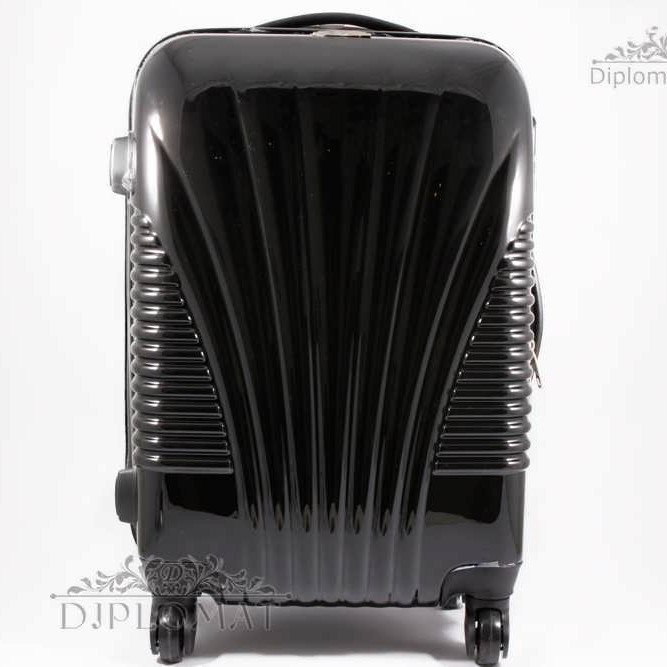 Чемодан дорожный KARYA Suitcase SMALL  PLASTIC BLACK Черный