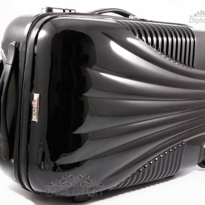 Чемодан дорожный KARYA Suitcase SMALL  PLASTIC BLACK Черный
