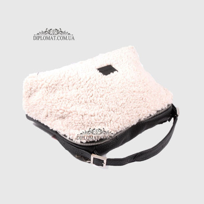Сумка Женская Кожаная VALIENTE 1102 Средняя Отделение на металлической молнии Мех милк.кожа IB Nat Черный Черный