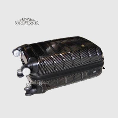 Чемодан поликарбонат на колесах GUARD 010603 CARBON BLACK Черный Маленький 21*50*33 cm 2,47 кг